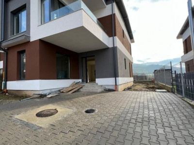 Vanzare duplex, zona strazii Crizantemelor, Floresti