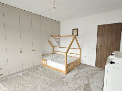 Casa tip duplex  finisata, mobilata modern, garaj, zona TCI