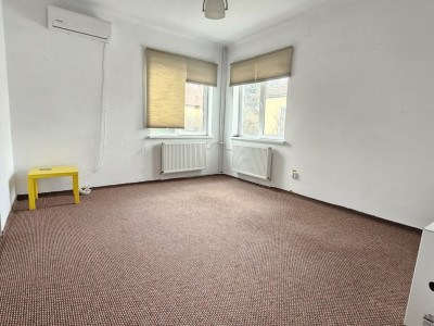 Casa de inchiriat zona Pta. Engels, ideala pentru birouri, sediu firma