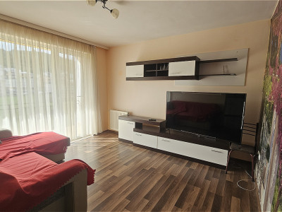 De închiriat – apartament 2 camere, strada Porii, Florești