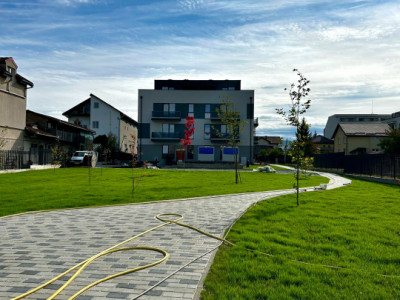 Apartament 3 camere, terasă generoasă și parcare subterană inclusă