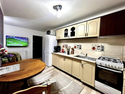 Apartament cu 2 camere, decomandat, 52 mp utili, Buna Ziua