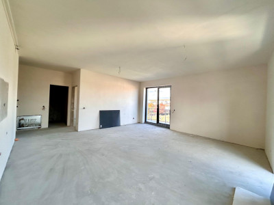 Apartament 3 camere • 2 balcoane • Etaj 2/3 • Zona Pod Ira • Ansamblu nZEB