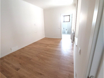 Casă recent renovată – Piața Abator (semicentrală)