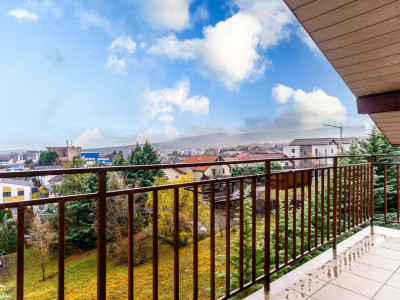 Apartament spatios, finisat, mobilat, str. Eugen Ionesco