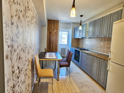 Apartament 3 camere decomandat, Mărăști – strada Aurel Vlaicu